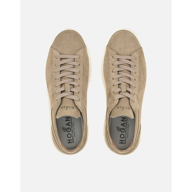 Product HOGAN SNEAKER base image