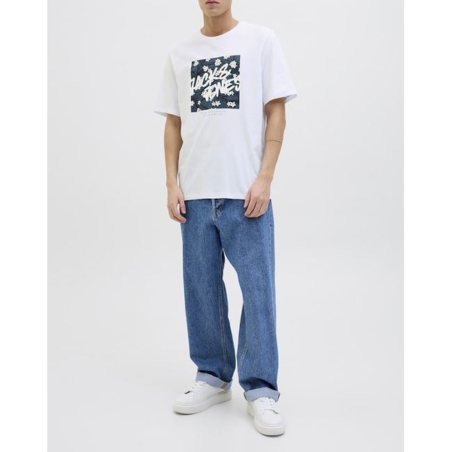Product JACK&JONES JJHAWAII SHAPE TEE SS CREW NECK LN base image