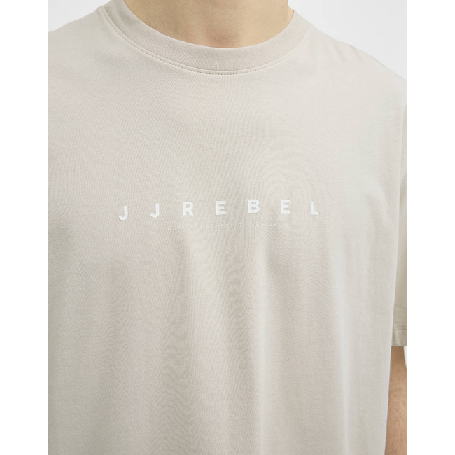 Product JJ REBEL JREBROCKY LOGO TEE SS CREW NECK base image