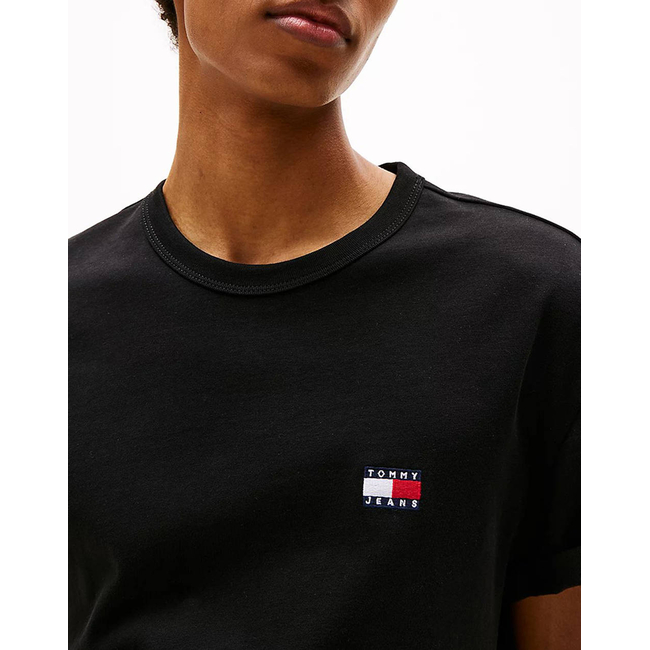 Product TOMMY JEANS TJM REG BADGE TEE EXT base image