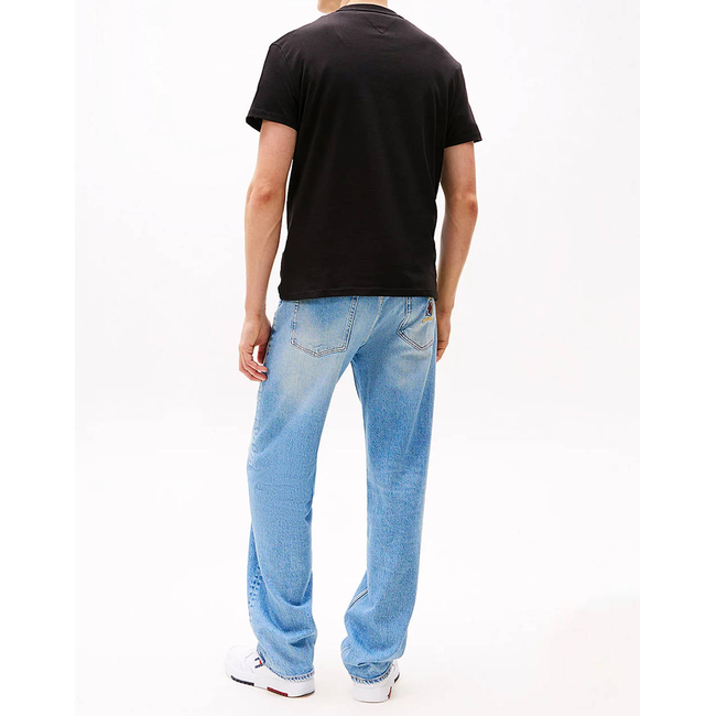 Product TOMMY JEANS TJM REG SIGNTR DNA TEE EXT base image