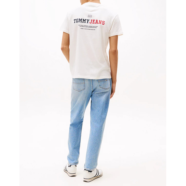 Product TOMMY JEANS TJM REG DNA GRAPHIC TEE EXT base image