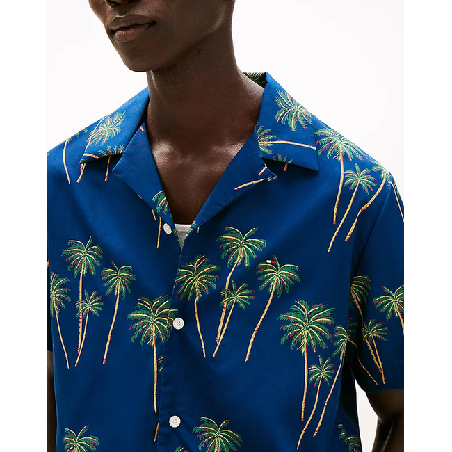 Product TOMMY HILFIGER LIGHTWEIGHT PALM SS RF SHIRT base image