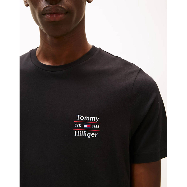 Product TOMMY HILFIGER HILFIGER STACK TEE base image