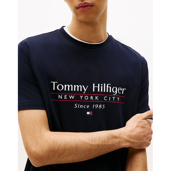 Product TOMMY HILFIGER HILFIGER CENTER STACK TEE base image