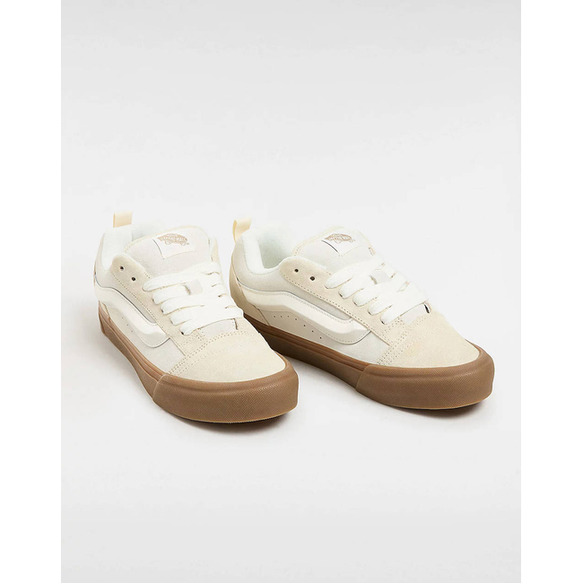 Product VANS Knu Skool base image