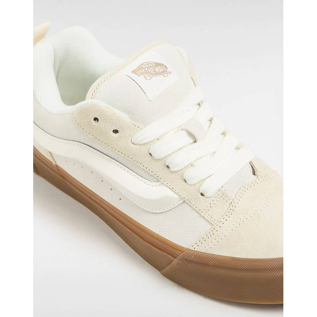 Product VANS Knu Skool base image