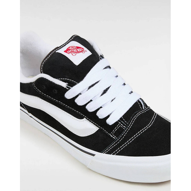 Product VANS Knu Skool base image