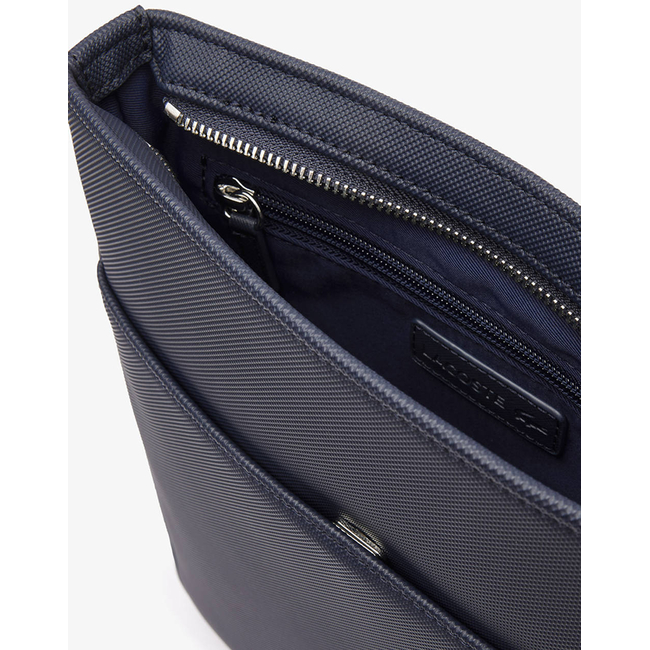 Product LACOSTE ΤΣΑΝΤΑ (Διαστάσεις: 26 x 28 x 3εκ.) base image