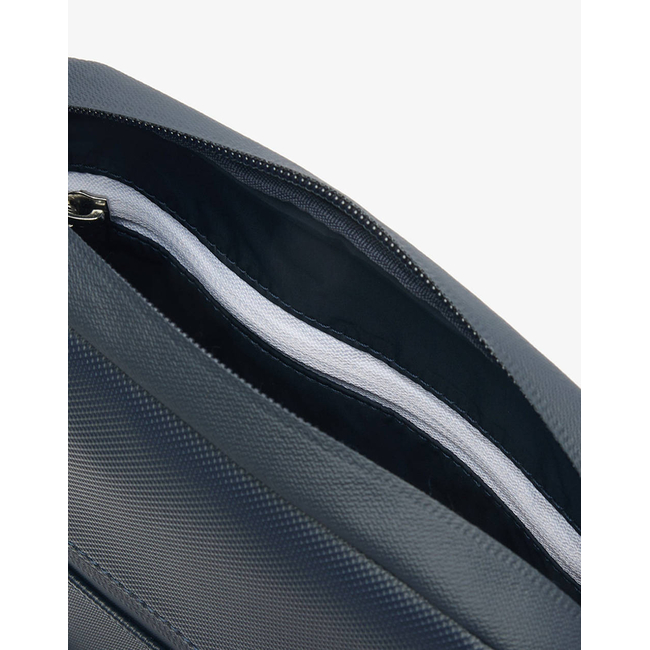 Product LACOSTE ΤΣΑΝΤΑ (Διαστάσεις: 24 x 17.5 x 8εκ.) base image