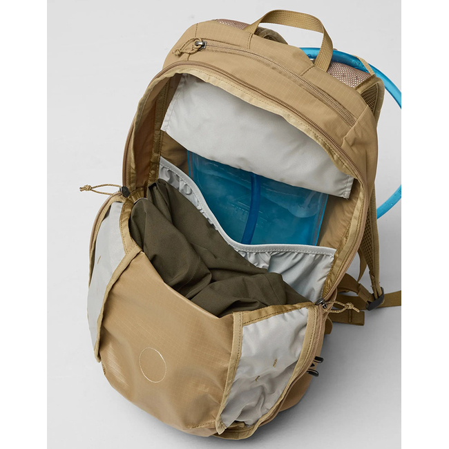 Product FJALL RAVEN Abisko Softpack 16 / Abisko Softpack 16 (Dimensions: 24 x 45 x 16cm.) base image