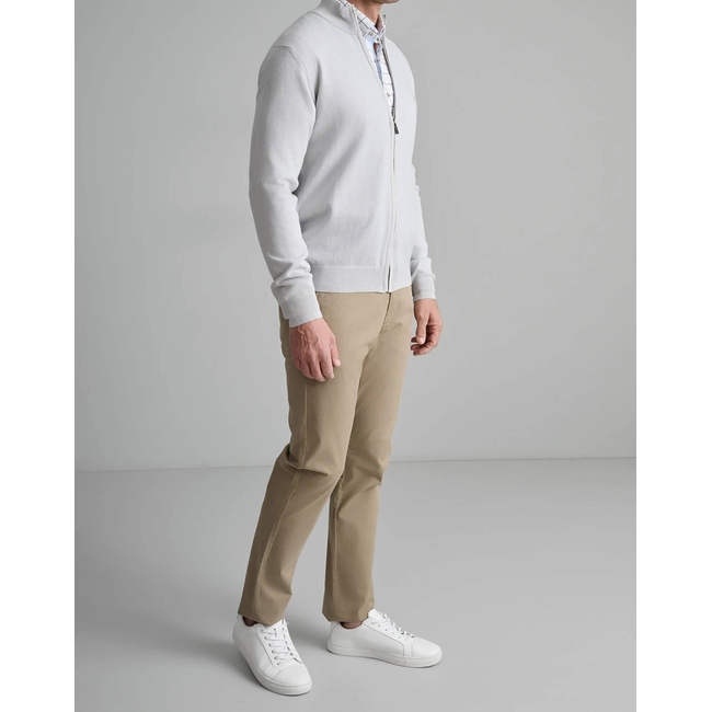 Product NAVY&GREEN MODERN FIT PLEATLESS PANTS base image