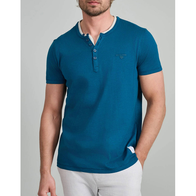 Product NAVY&GREEN V-NECK T-SHIRT WITH BUTTONS base image