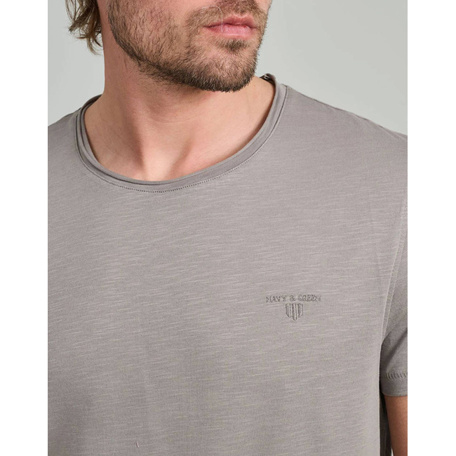 Product NAVY&GREEN V-NECK T-SHIRT base image