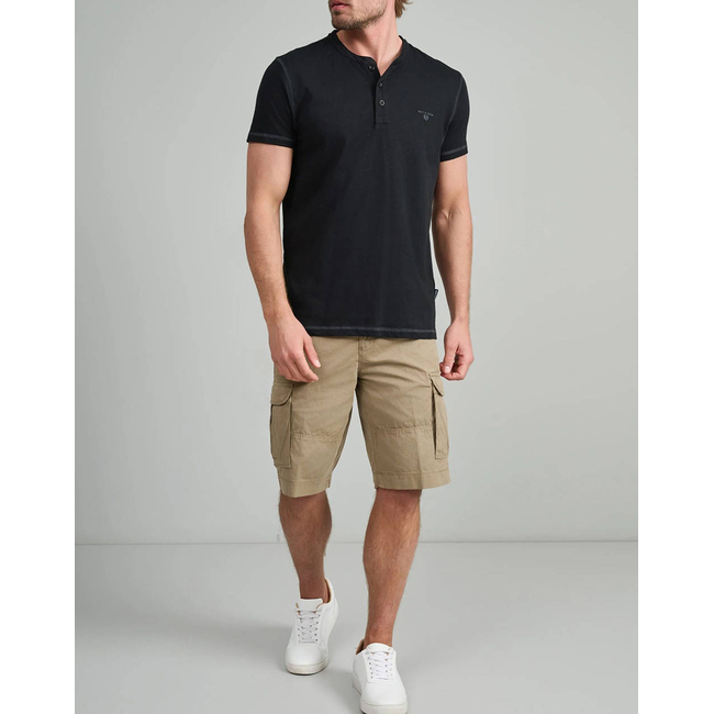 Product NAVY&GREEN V-NECK T-SHIRT WITH BUTTONS base image