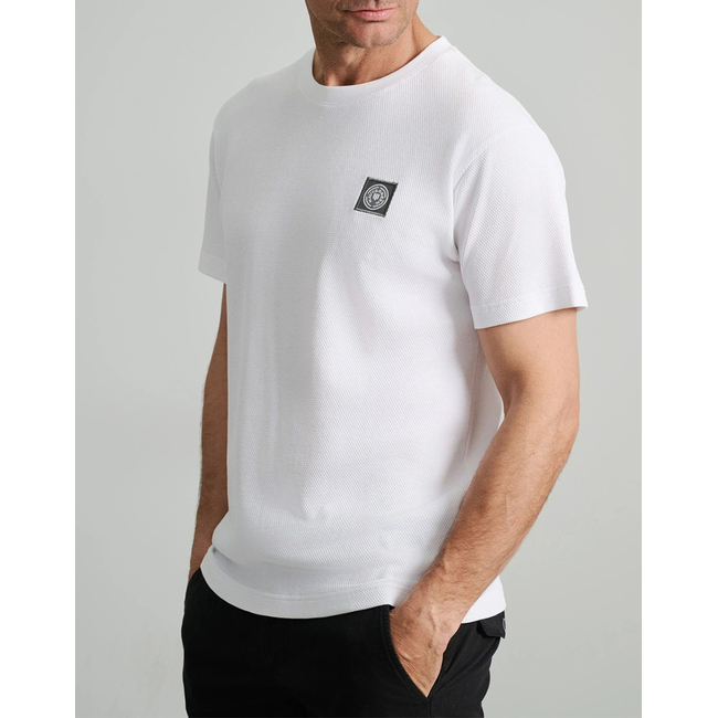 Product NAVY&GREEN V-NECK T-SHIRT base image