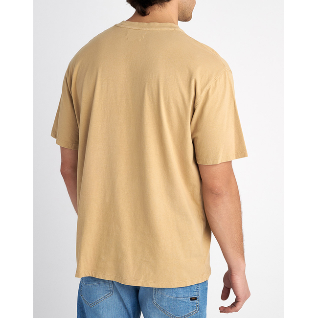 Product STAFF Man T-Shirt Evan base image