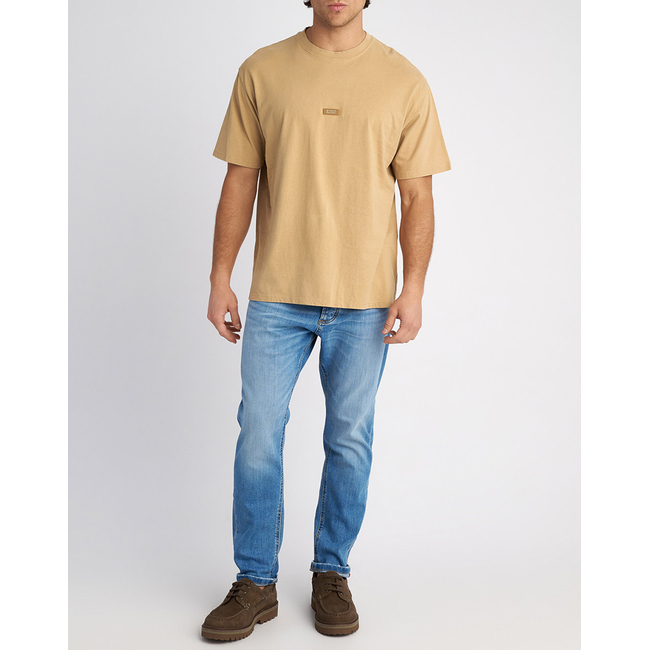 Product STAFF Man T-Shirt Evan base image