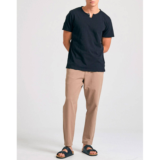Product FUNKY BUDDHA Men's Basic Short Sleeve T-Shirt base image