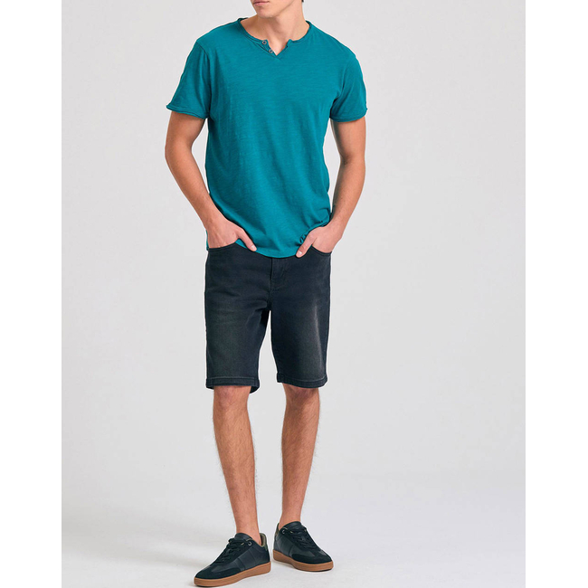 Product FUNKY BUDDHA Men's Basic Short Sleeve T-Shirt base image