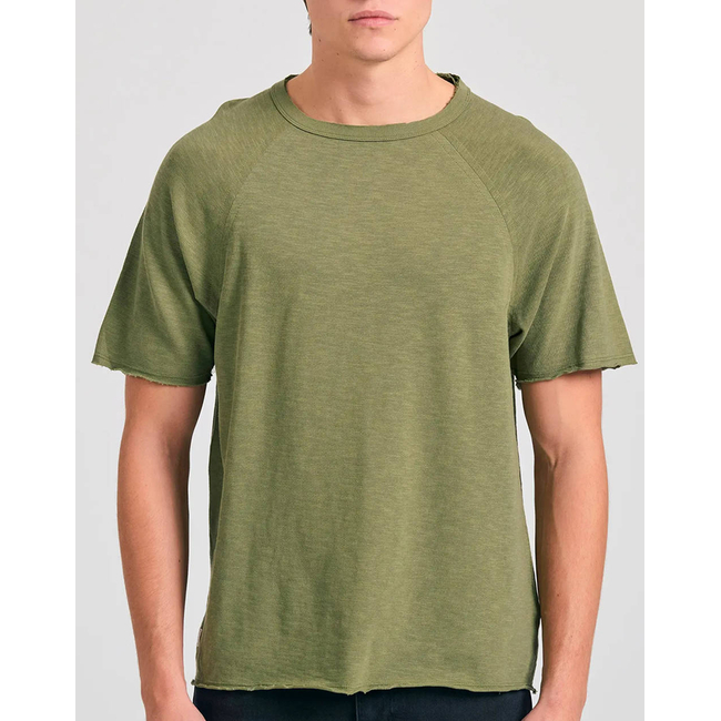 Product FUNKY BUDDHA Men's Basic Short Sleeve T-Shirt base image
