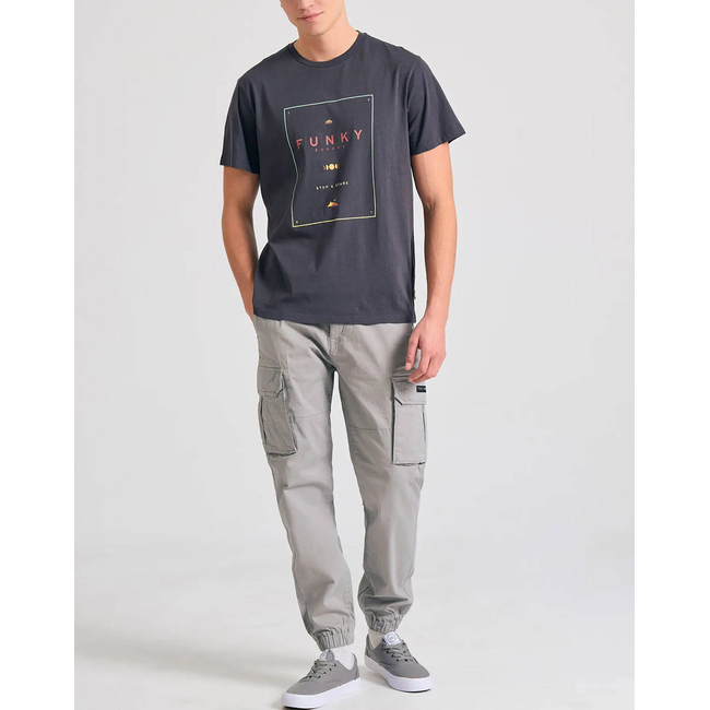 Product FUNKY BUDDHA Ανδρική Μπλούζα Κοντό Μανίκι Με Τύπωμα base image