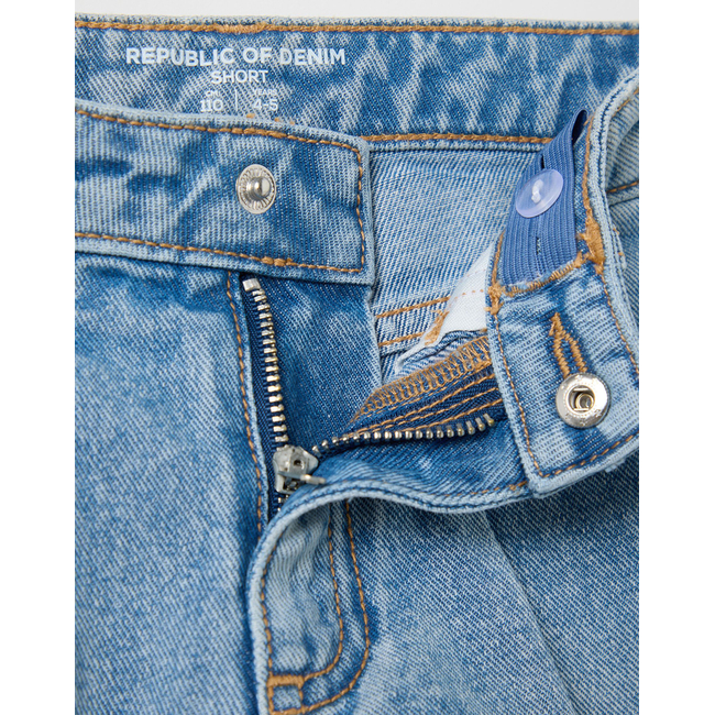 Product OVS DENIM SHORT W/STRASS base image