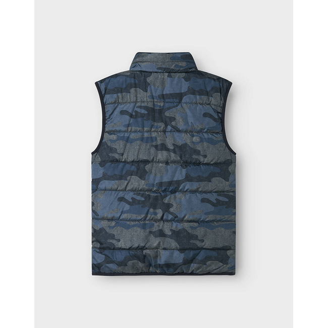 Product NAME IT NKMMYLANE VEST AOP base image