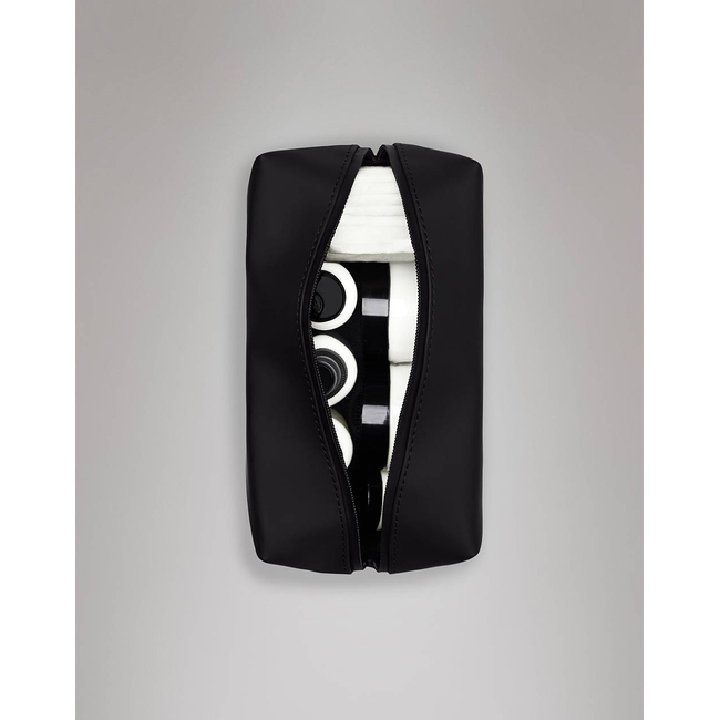 Product RAINS Wash Bag Small W3 (Διαστάσεις: 13 x 11 x 21εκ.) base image