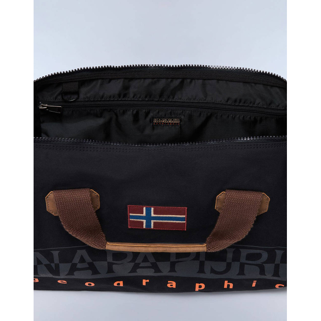 Product NAPAPIJRI BERING 3 (Διαστάσεις: 60 x 32εκ.) base image