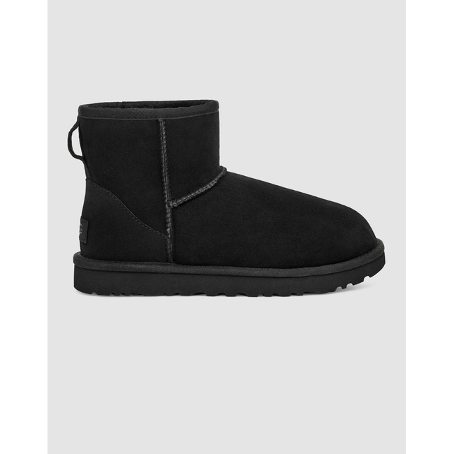 Product UGG Classic Mini II base image