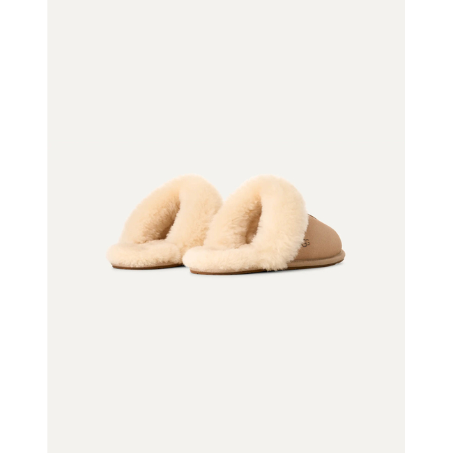 Product UGG Scuffette II base image