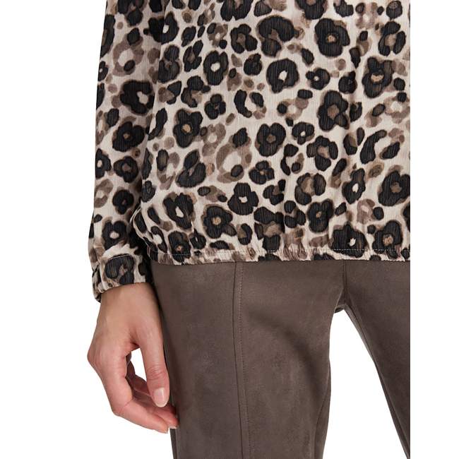 Product BETTY BARCLAY BLOUSE base image
