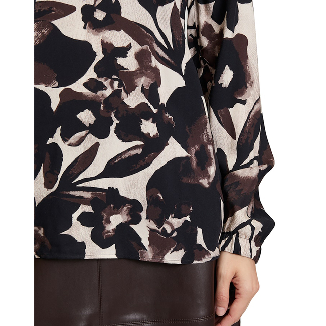 Product BETTY BARCLAY BLOUSE base image