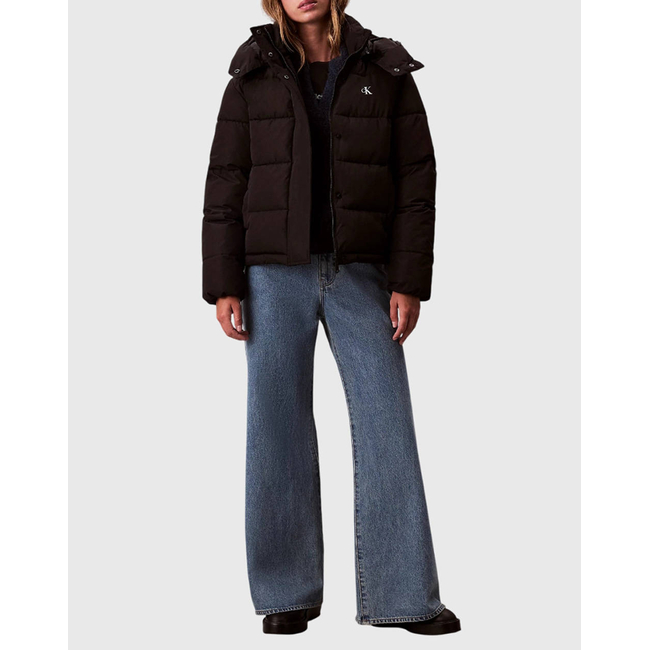 Product CALVIN KLEIN MATTE MONOLOGO MW SHORT PUFFER base image