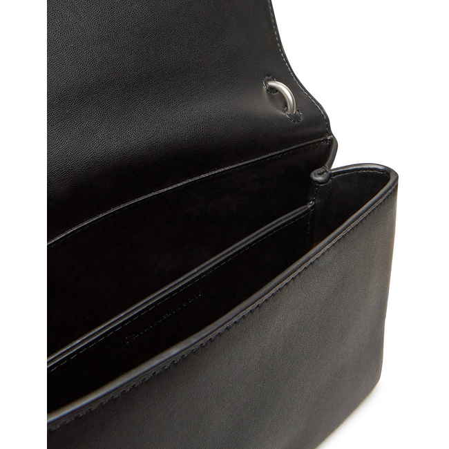 Product CALVIN KLEIN JEANS SCULPTED EW FLAP25 SHOULDER BAG (Dimensions: 25 x 16 x 8cm) base image