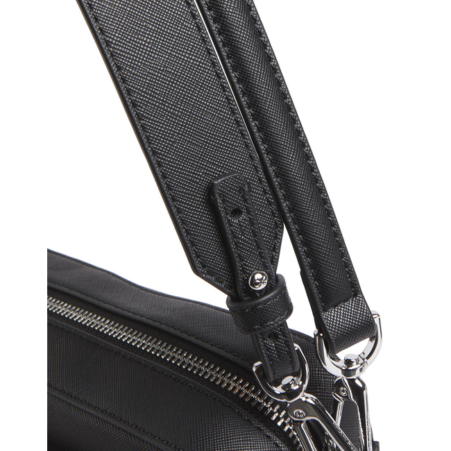 Product CALVIN KLEIN JEANS CK MST AP DBL STRPS (Dimensions: 21.5 x 16.5 x 5 cm.) base image