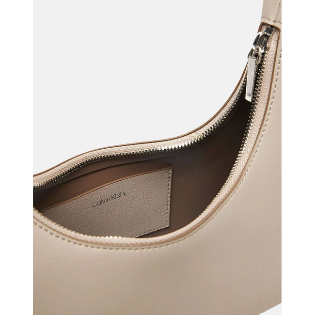 Product CALVIN KLEIN JEANS FOIL LOGO SHOULDER BAG (Διαστάσει: 30.5 x 13 x 7.5εκ.) base image