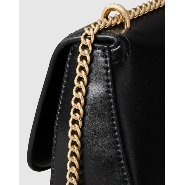 Product CALVIN KLEIN CK CONVERTIBLE CHAIN SMALL BAG (Διαστάσεις: 25 x 13 x 6εκ.) base image
