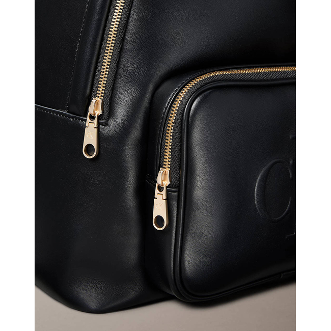 Product CALVIN KLEIN RAISED CK BACKPACK (Dimensions: 31 x 41 x 12cm) base image