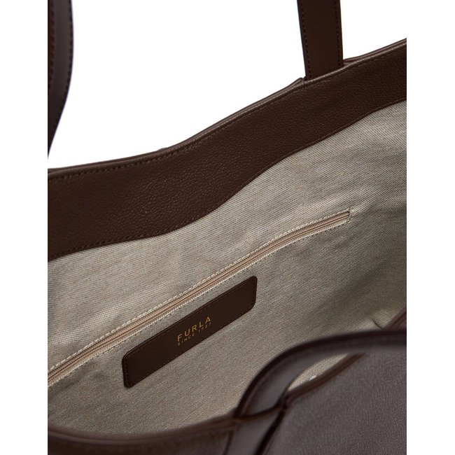 Product COCCINELLE BAG (Dimensions: 36 x 26 x 12cm.) base image