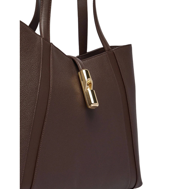Product COCCINELLE BAG (Dimensions: 36 x 26 x 12cm.) base image