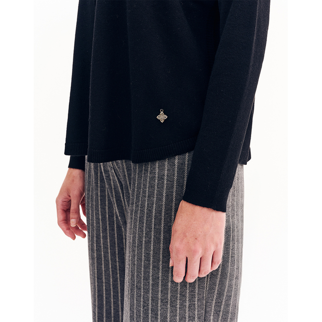 Product FOREL Πλεκτή μπλούζα base image