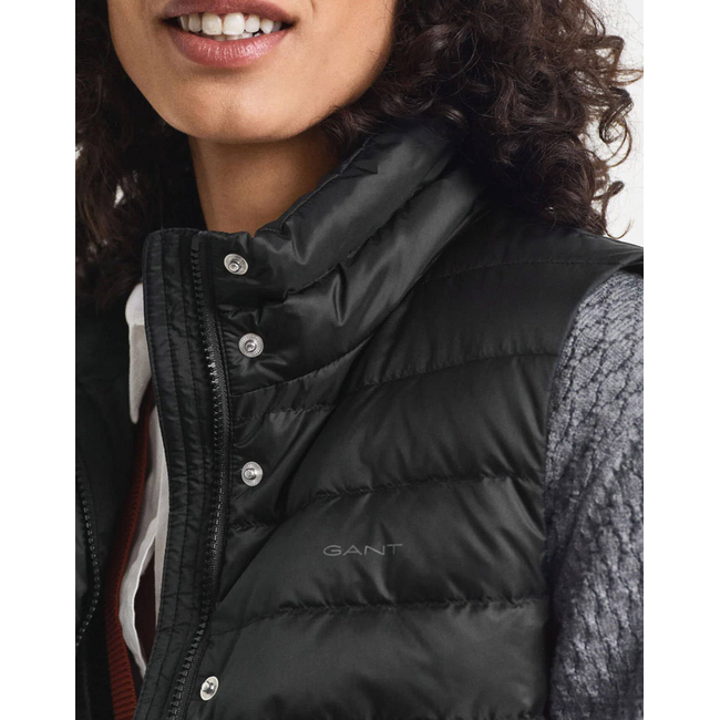 Product GANT ΜΠΟΥΦΑΝ ΧΜ LIGHT DOWN VEST base image