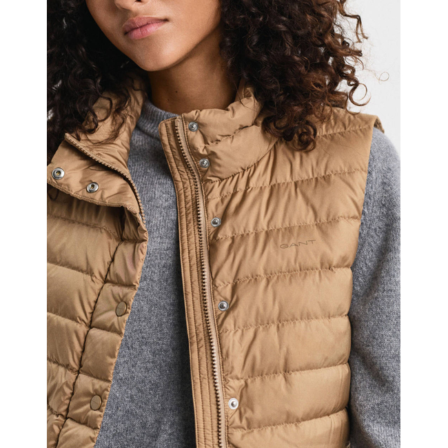Product GANT ΜΠΟΥΦΑΝ ΧΜ LIGHT DOWN VEST base image