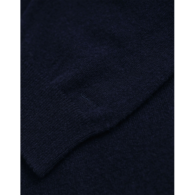 Product GANT LS SUPERFINE LAMBSWOOL C-NECK SWEATER base image