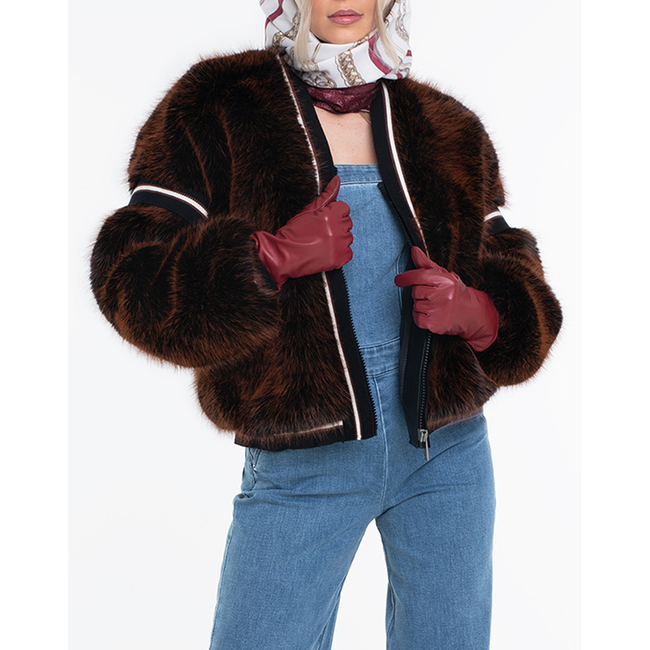 Product GUESS KATIA FAUX FUR RIB BOMBER ΜΠΟΥΦΑΝ ΓΥΝΑΙΚΕΙΟ base image