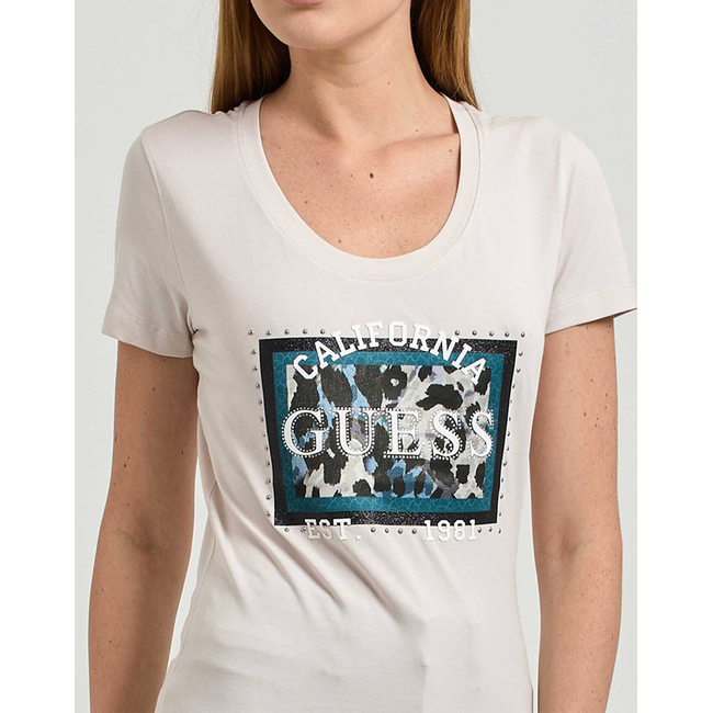 Product GUESS CN SS  ANIMALIER BOXY PRINT ΜΠΛΟΥΖΑ ΓΥΝΑΙΚΕΙΟ base image