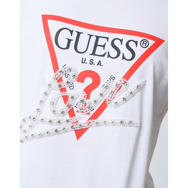 Product GUESS SS CN PEARLS LOVE TRIANGLE TEE ΜΠΛΟΥΖΑ ΓΥΝΑΙΚΕΙΟ base image