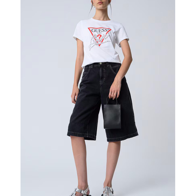 Product GUESS SS CN PEARLS LOVE TRIANGLE TEE ΜΠΛΟΥΖΑ ΓΥΝΑΙΚΕΙΟ base image